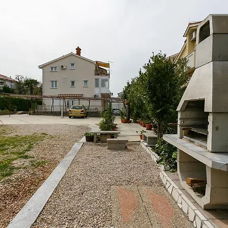 Casa de hóspedes Cvelic 3*