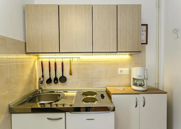Gostinjska kuća Apartmani Cvelic Malinska