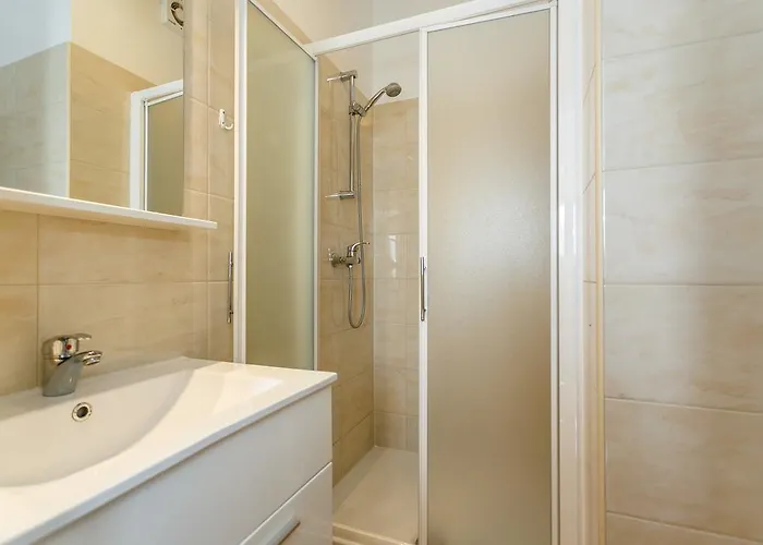 Apartmani Cvelic Malinska