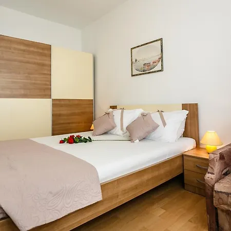 Gostinjska kuća Apartmani Cvelic